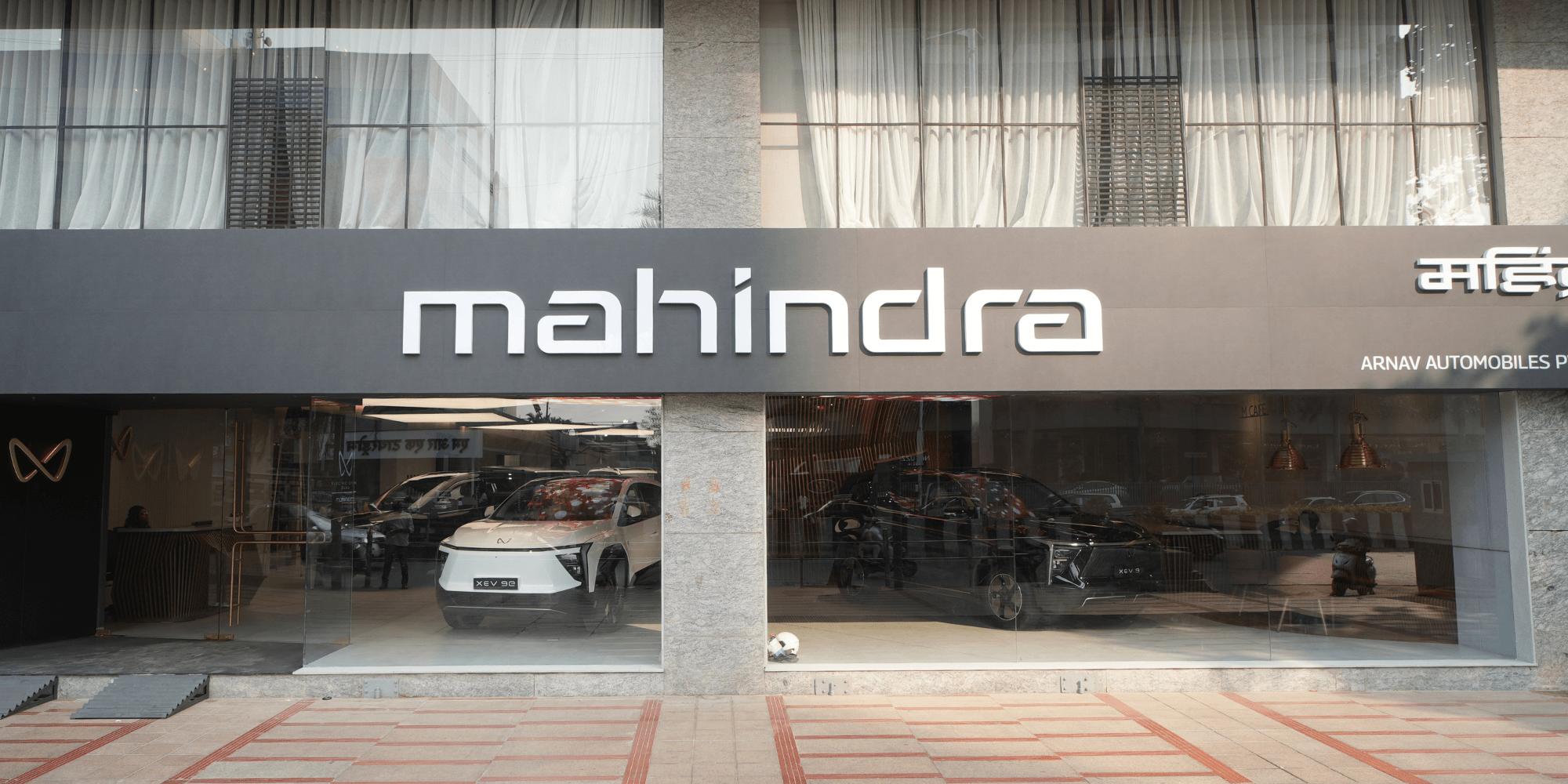 Arnav Mahindra - Worli Mumbai